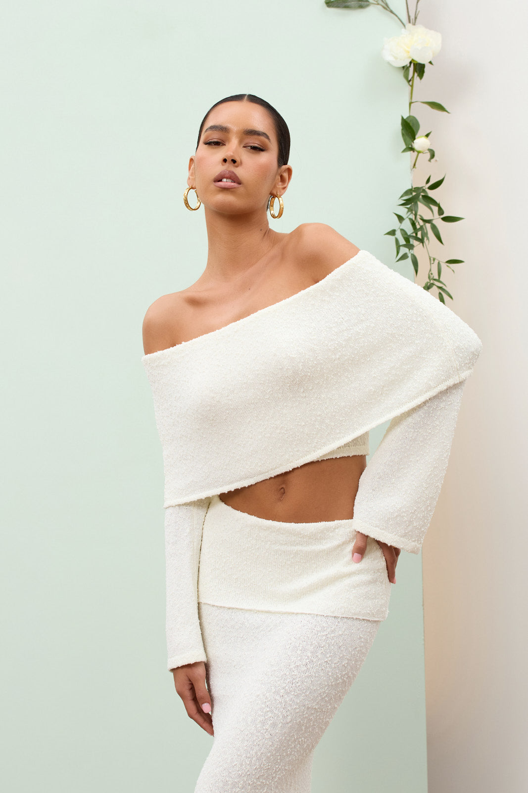 Juline - Ensemble coordonné bouclé avec détail Bardot