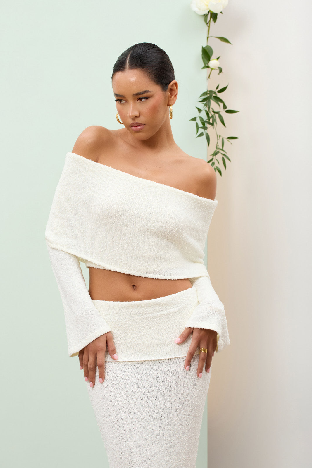 Juline - Ensemble coordonné bouclé avec détail Bardot