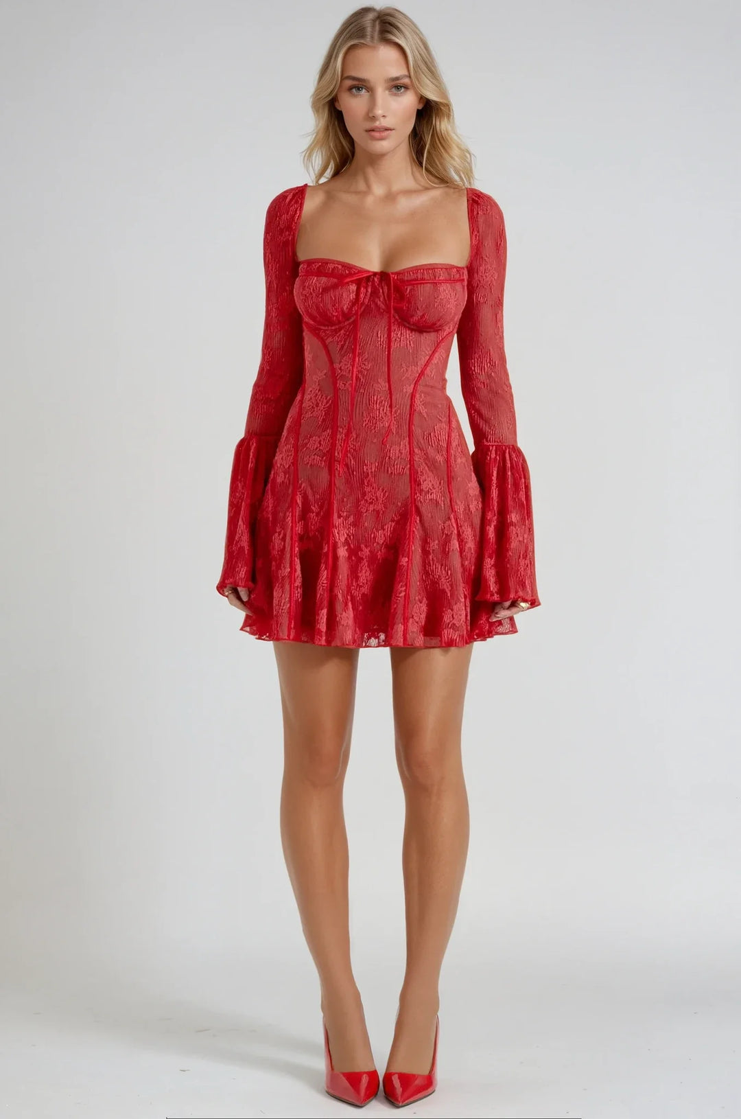 Elirine – Kanten mini-jurk met flared mouwen