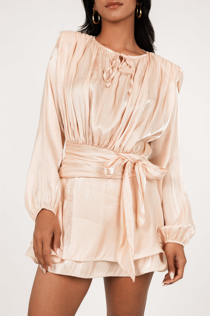 Sarelia – Robe courte en satin