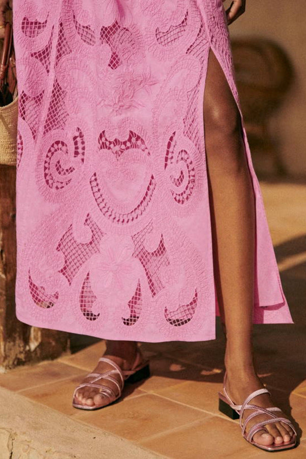 Anne – Pink crochet set with playful slit