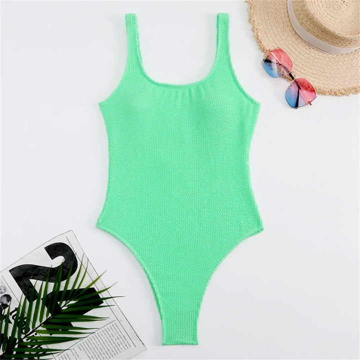 Elvyra – Maillot de bain texturé avec dos ouvert 