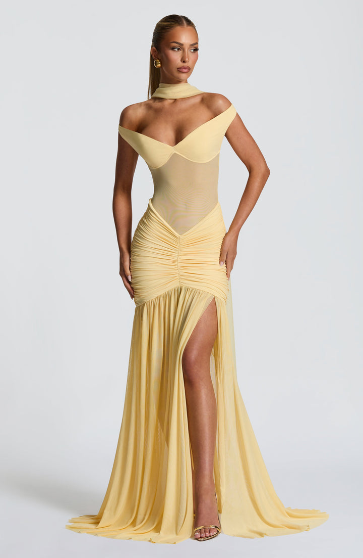 Sylarine – Bardotjurk met sheer details en split