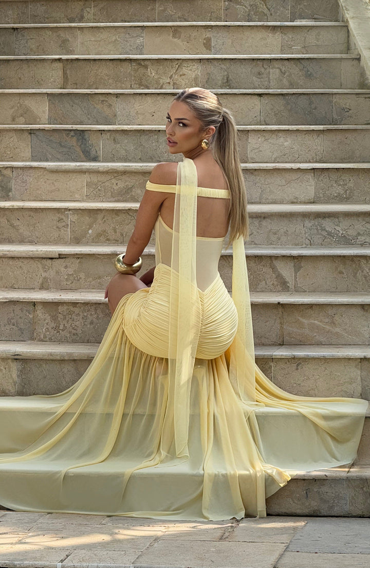 Sylarine – Bardotjurk met sheer details en split