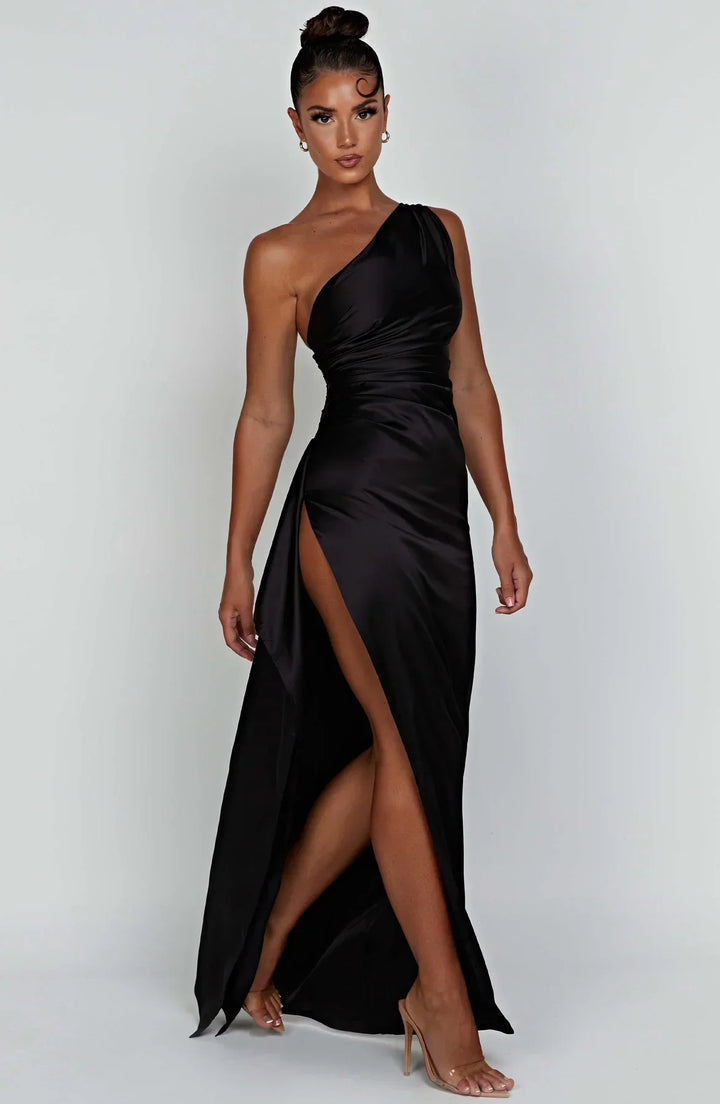 Veloura – Tijdloze Maxi-jurk met Elegante Flow
