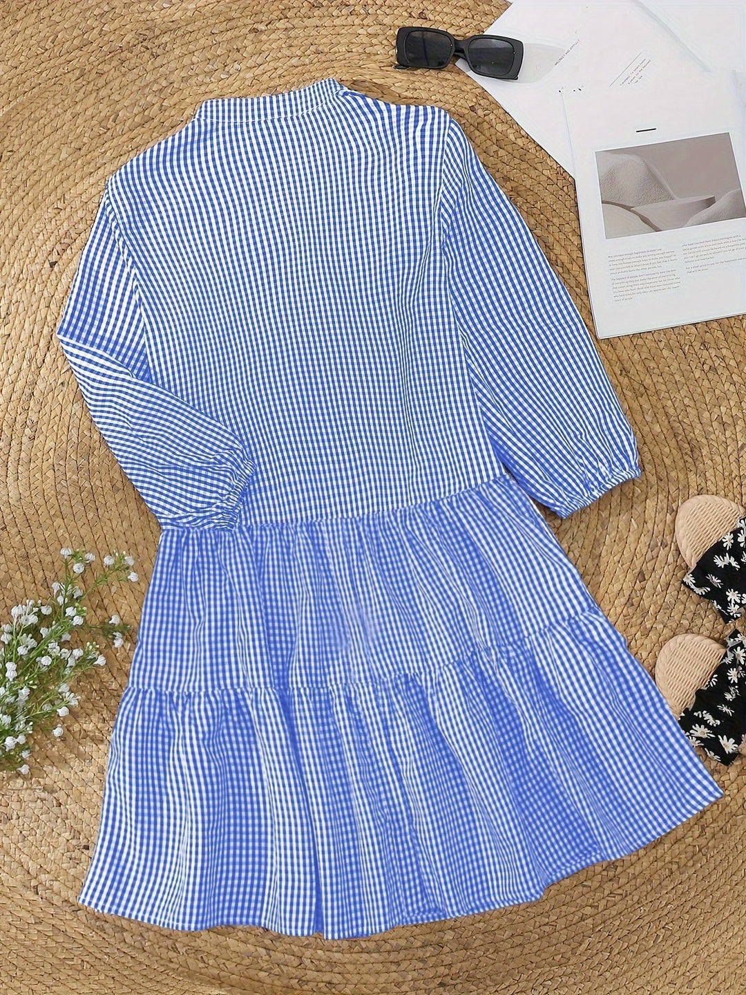 Maribel – Gestreepte midi-jurk met pofmouwen