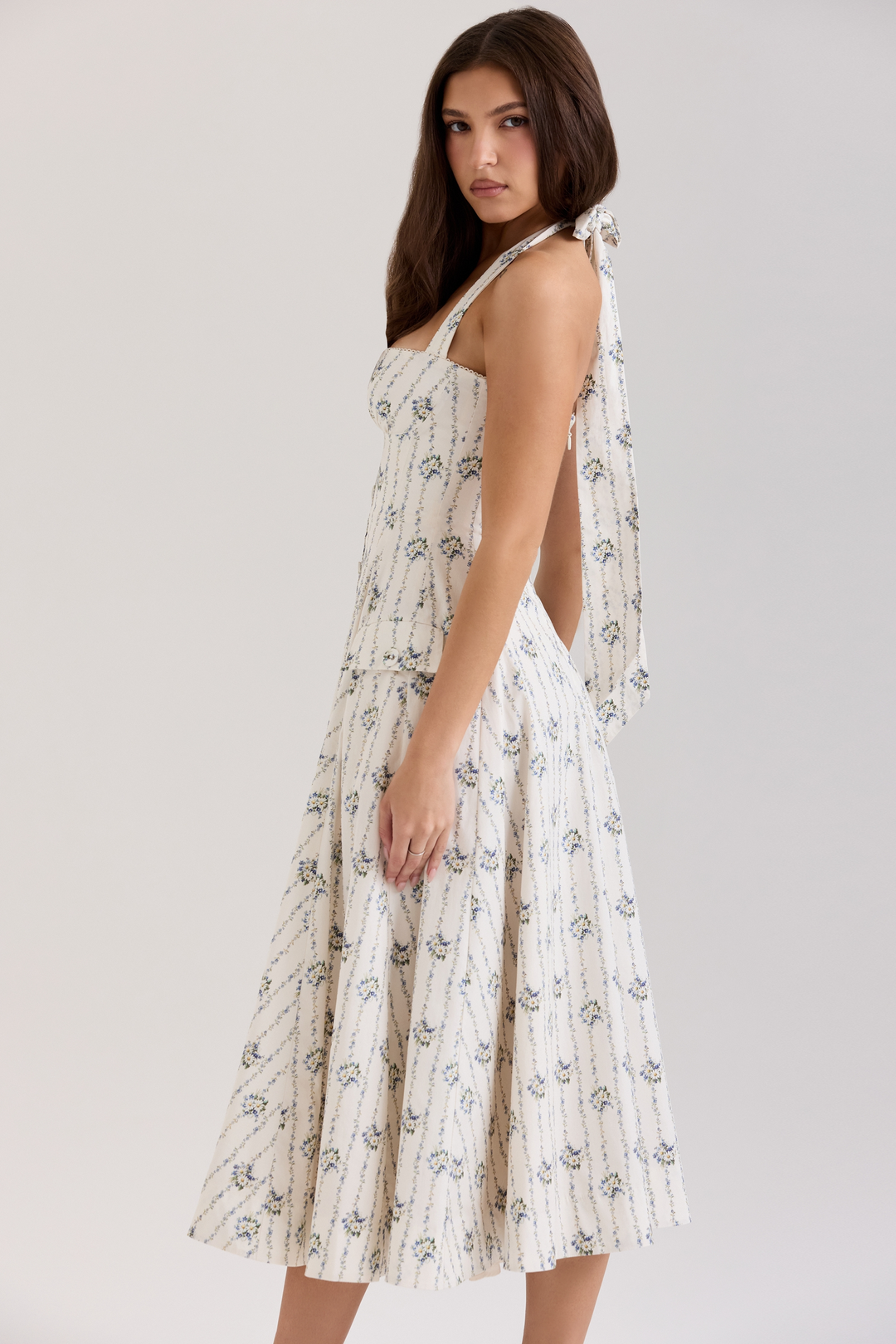 Annelore – Robe midi romantique au charme vintage